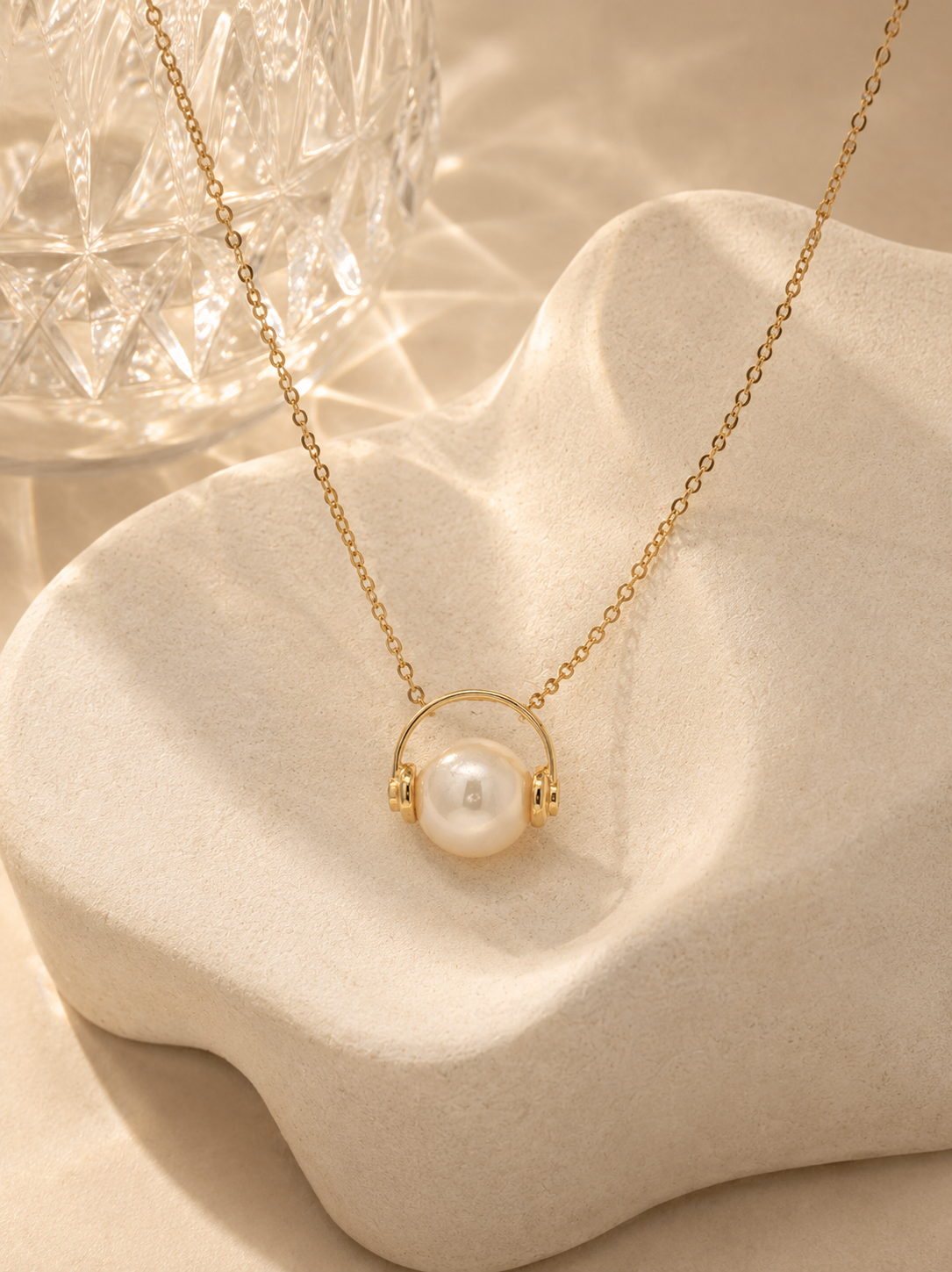 Headphone Necklace with Pearl