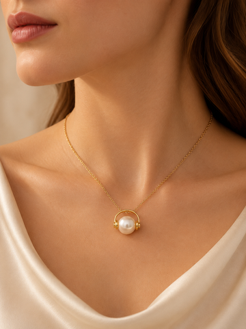 Headphone Necklace with Pearl