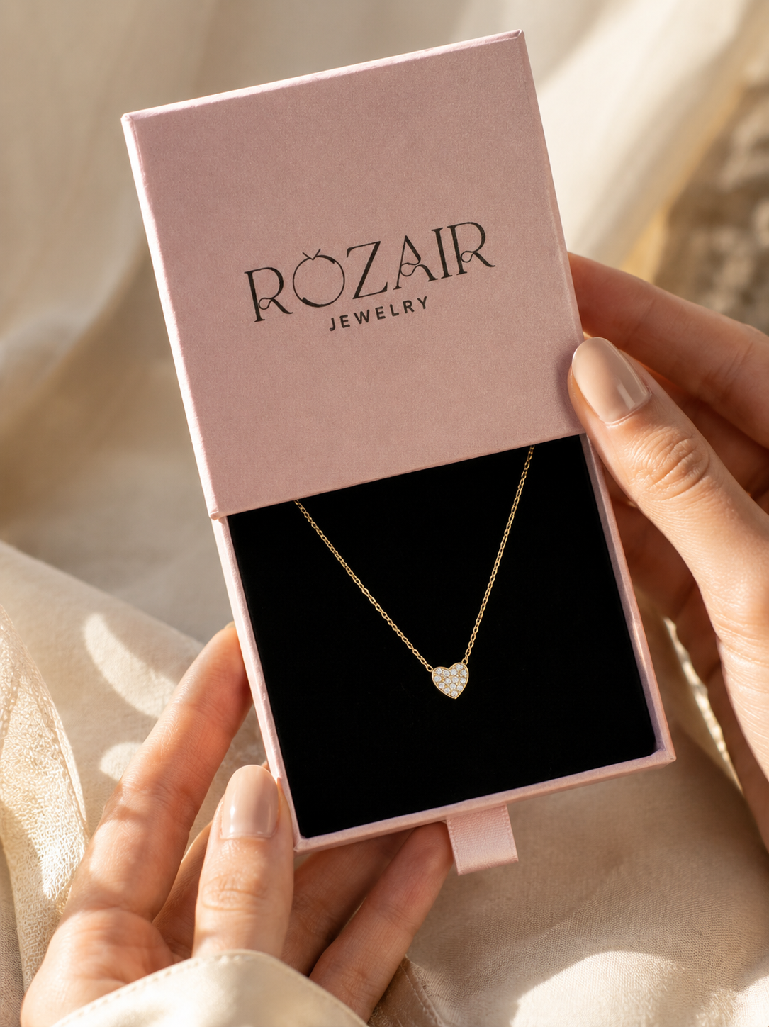 Minimal Heart Necklace