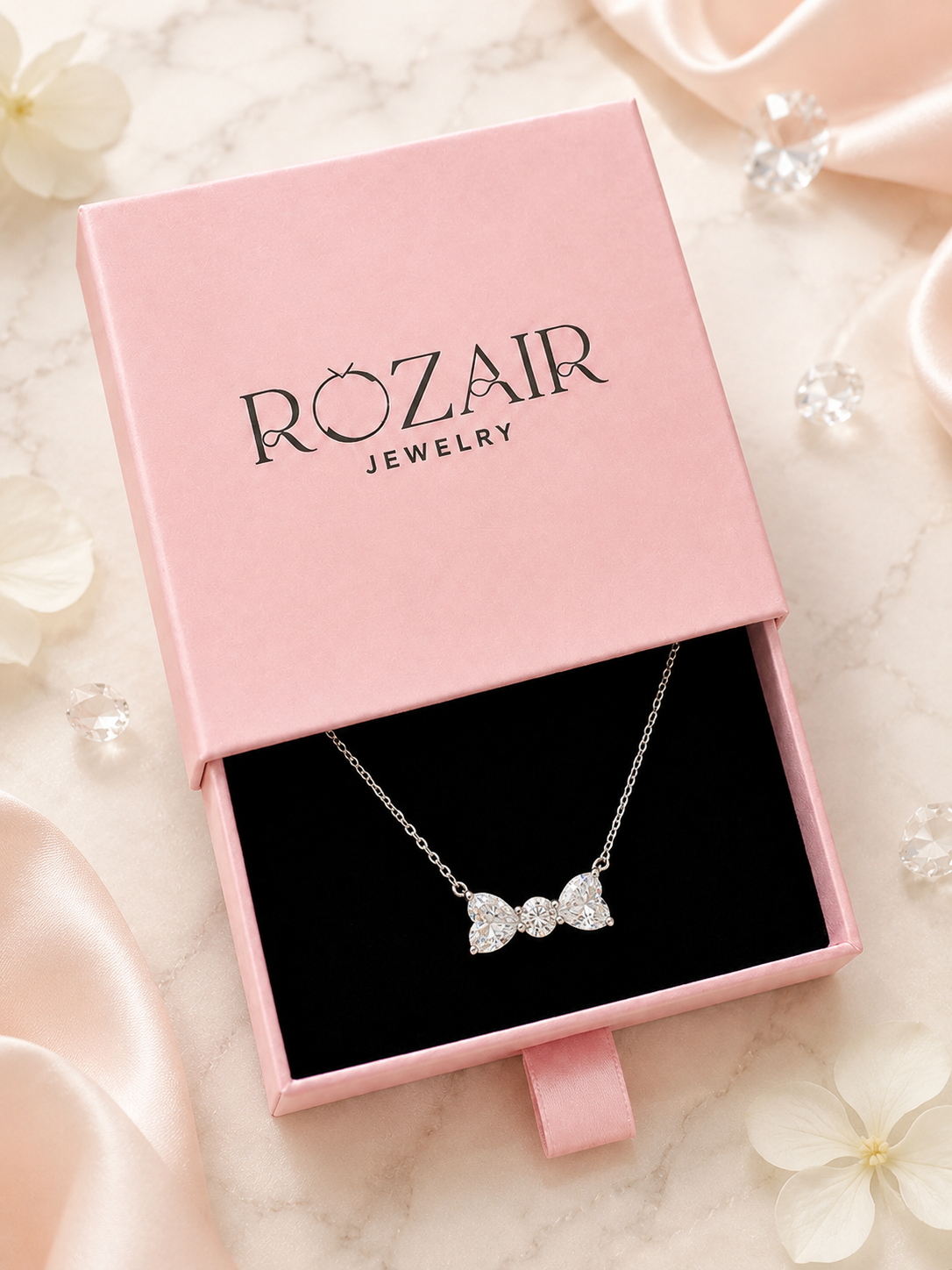 Bow necklace