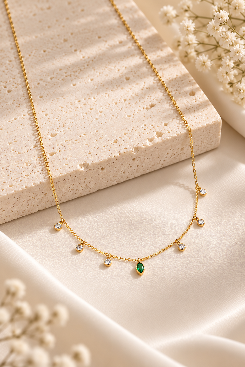 Mira Necklace