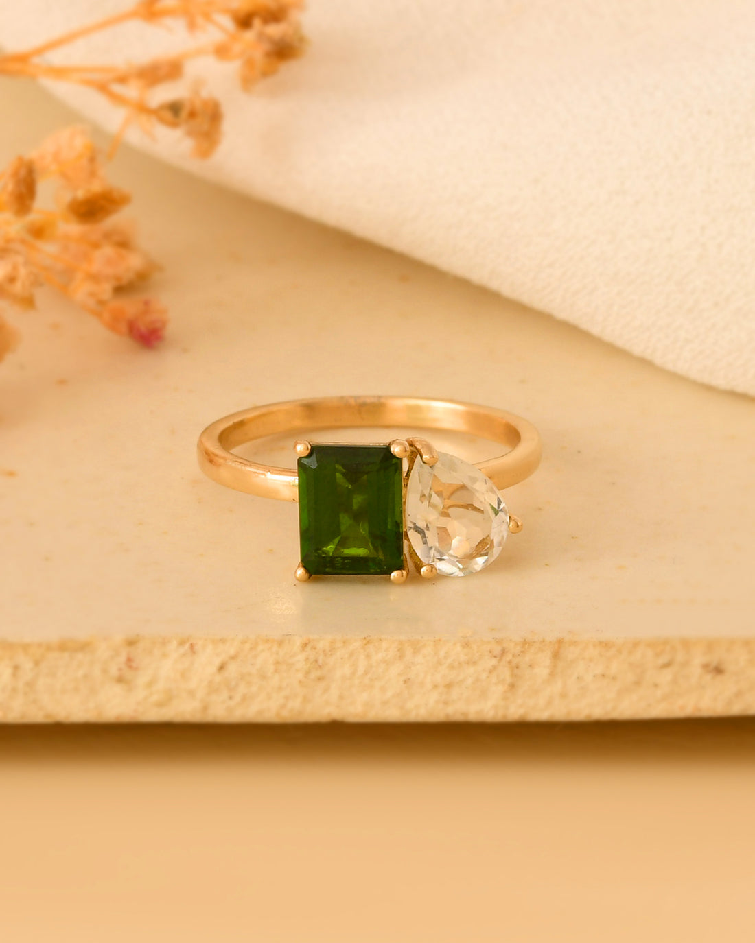 Emerald Duo Ring