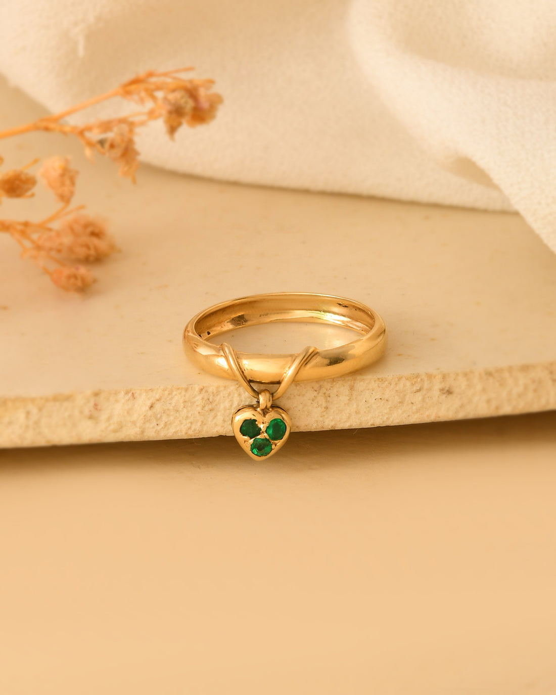 Hanging Heart Ring