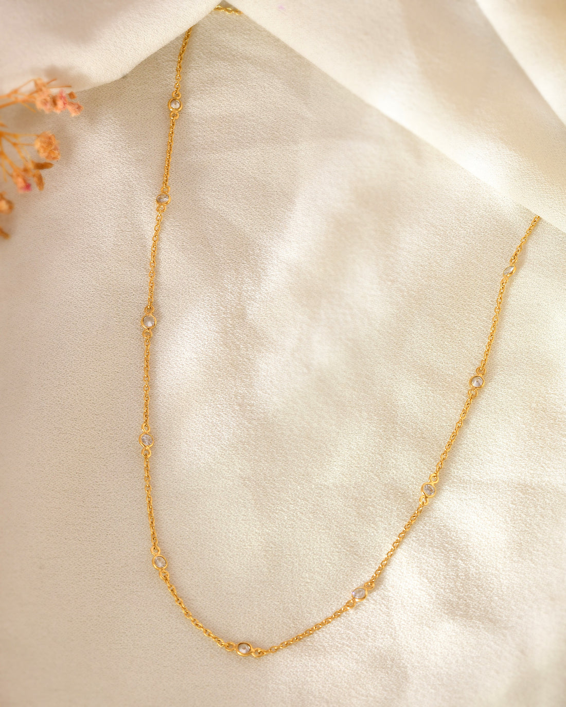 Orbit Necklace - Golden