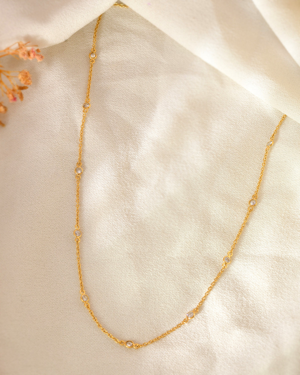 Orbit Necklace - Golden