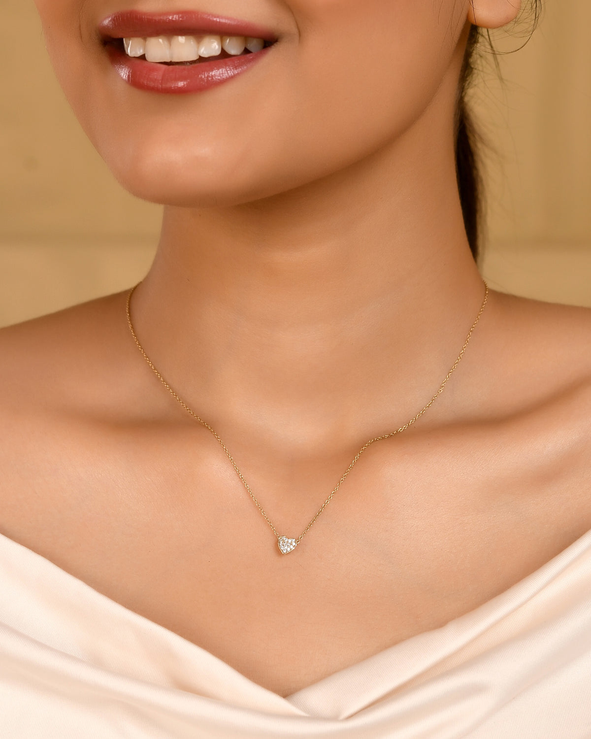 Minimal Heart Necklace